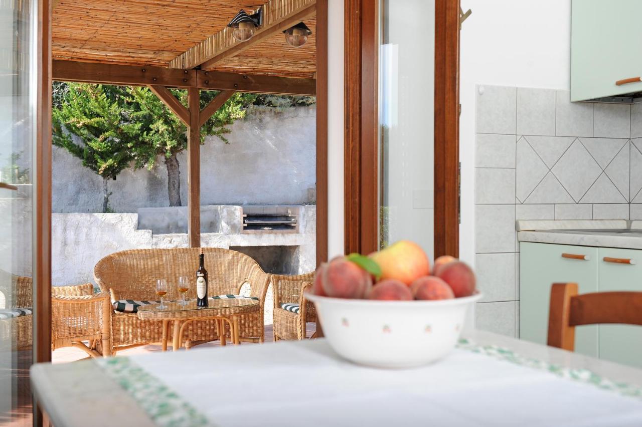 Apartmán Casa Nel Vigneto Con Vista Mare Magomadas Exteriér fotografie